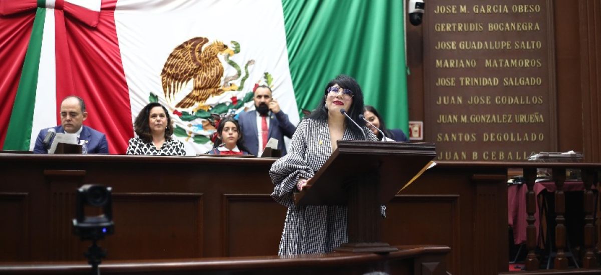 Luciernaga noticias | Ninguna voz es demas...
