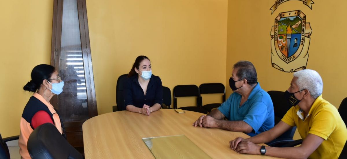 Jazmín Arroyo fortalece atención ciudadana en Tuzantla