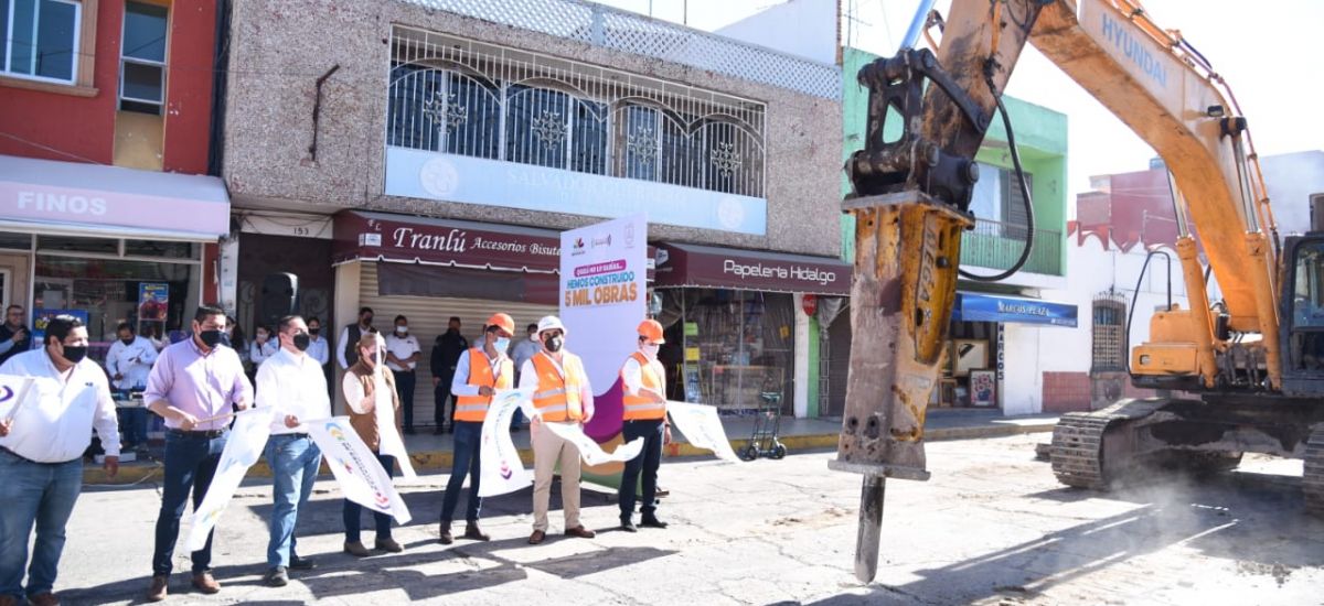 Arrancan estado y municipio, pavimentación de dos...