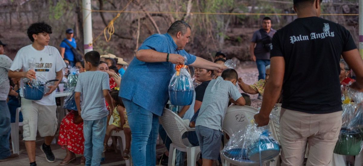 Luciernaga noticias | Inició la celebració...