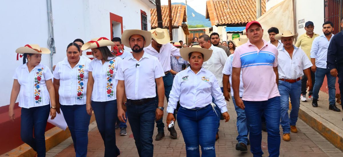 Luciernaga noticias | Carácuaro da inicio...