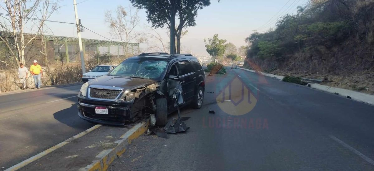 Luciernaga noticias | Choque de camioneta...