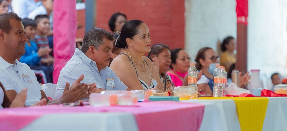 Luciernaga noticias | Aralia Saucedo Flore...