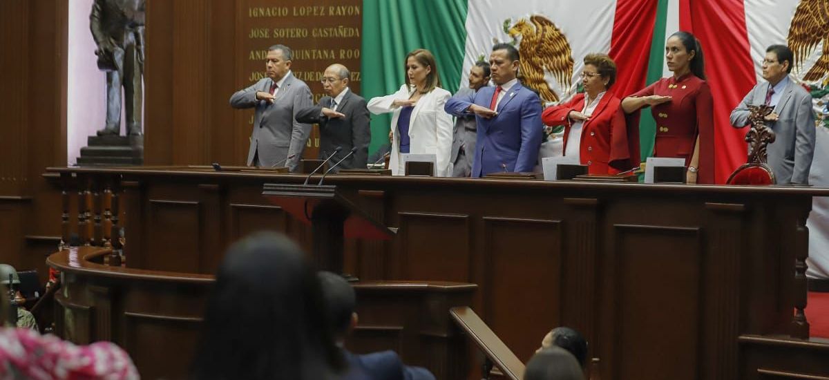 Refrenda 75 Legislatura compromiso con el desarrollo...