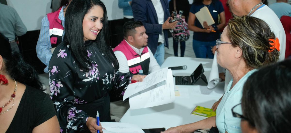 Luciernaga noticias | Impulsa Gladyz Butan...