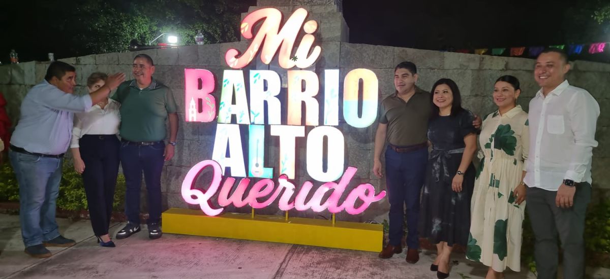 Luciernaga noticias | Develan letras monum...