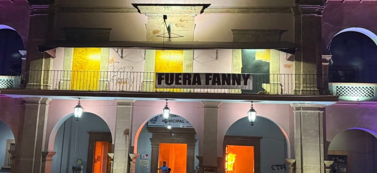 Luciernaga noticias | Manifestación en Apa...