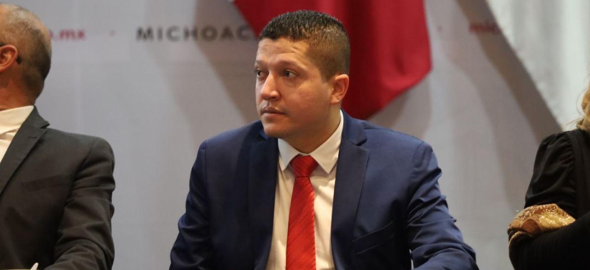 Luciernaga noticias | Revisa Vicente Gómez...