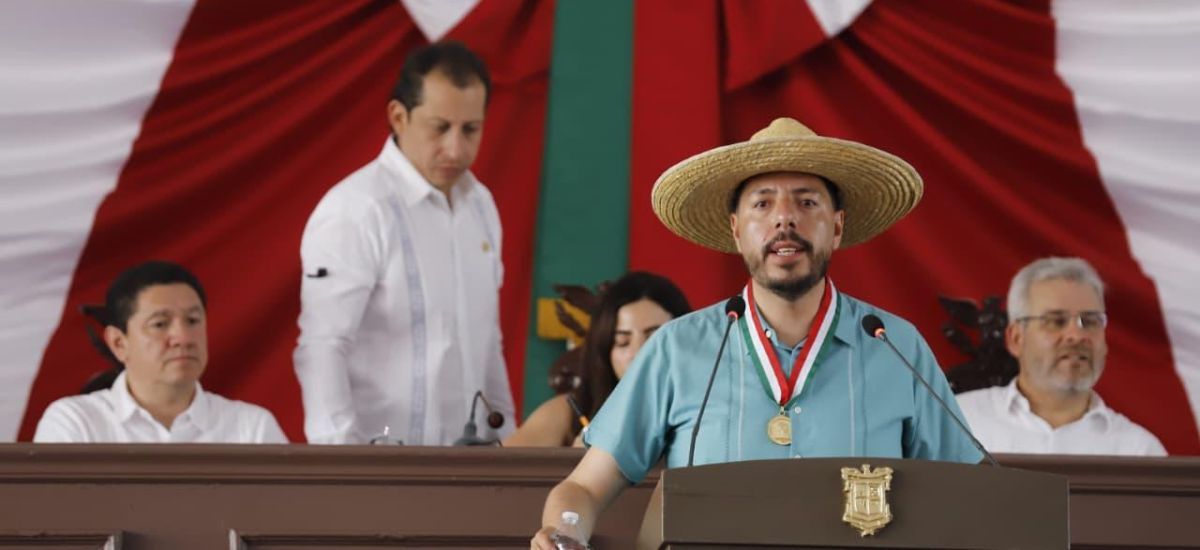 Luciernaga noticias | Otorga 76 Legislatur...