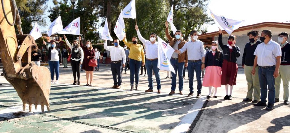 Inicia SCOP, construcción de techumbre en secundaria...