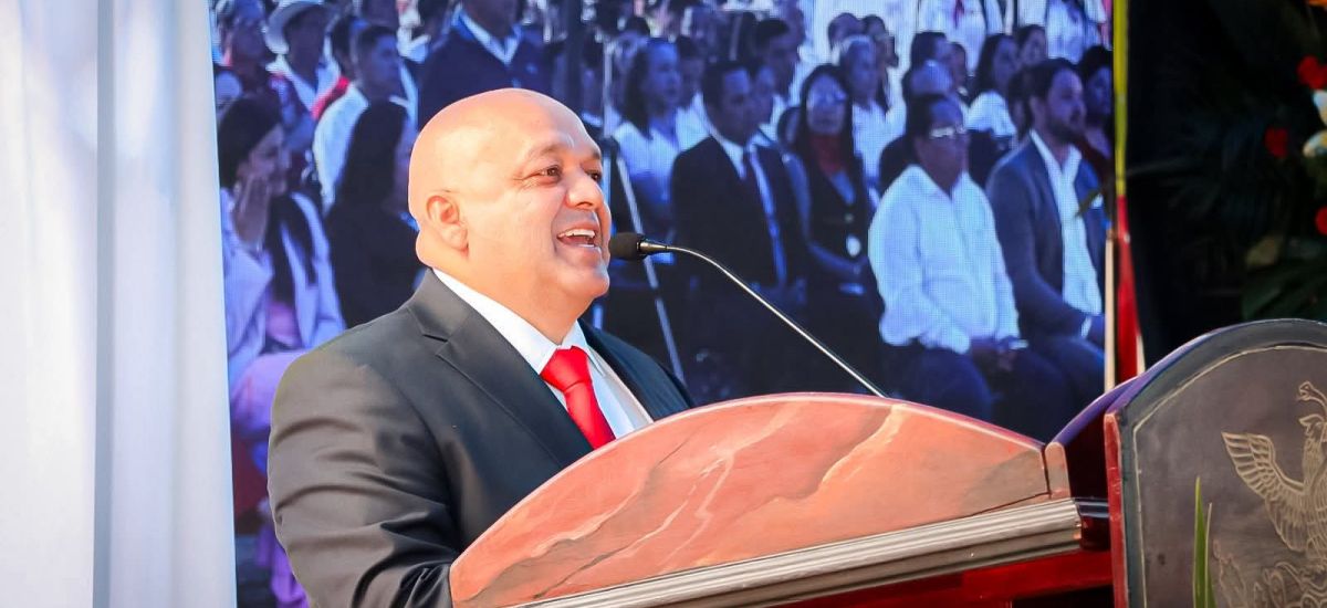 Luciernaga noticias | Alejandro Fuerte rin...