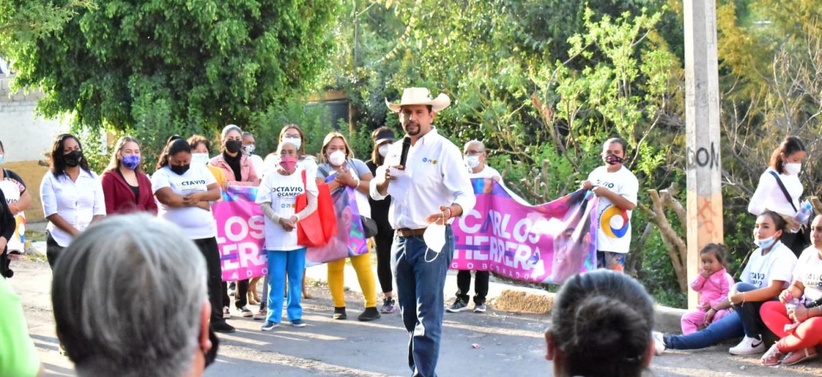 Tavo Ocampo sigue conquistando simpatías en Zitácuaro