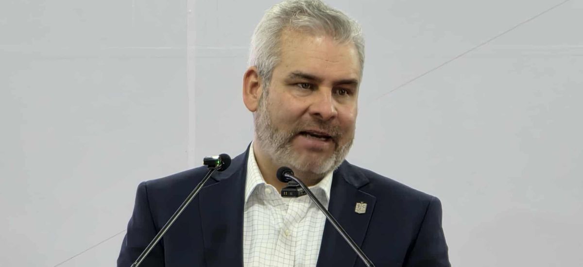 Luciernaga noticias | Bedolla llama a susp...