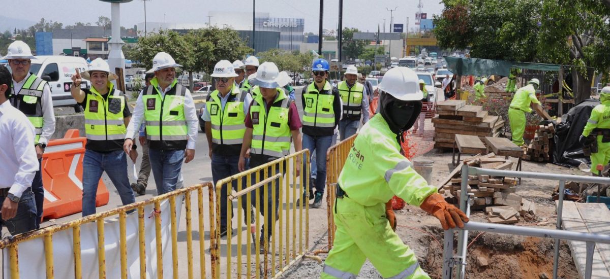 Luciernaga noticias | Bedolla supervisa co...