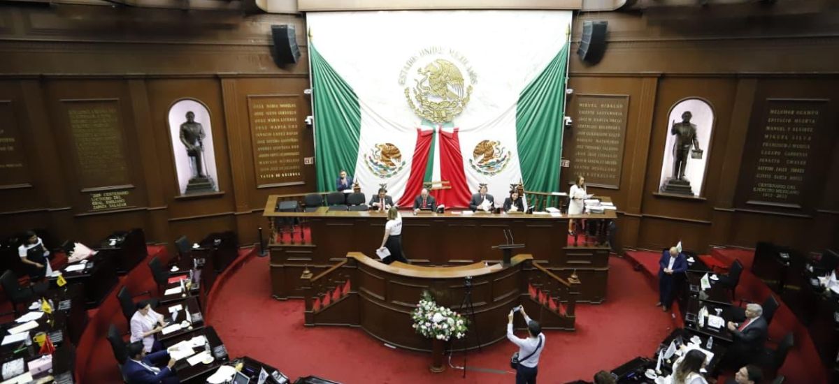 Luciernaga noticias | Aprueba 76 Legislatu...