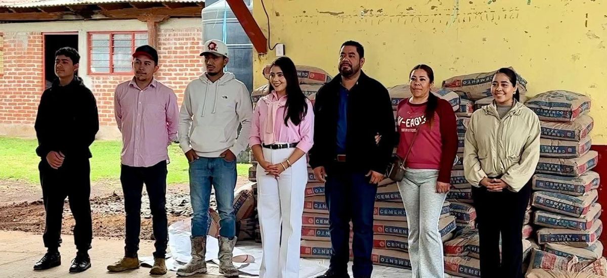 Luciernaga noticias | Alcaldesa Yohana Men...
