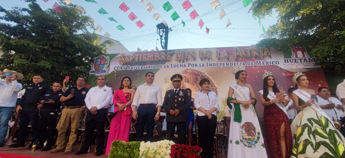 Luciernaga noticias | Huetamo honra a la p...