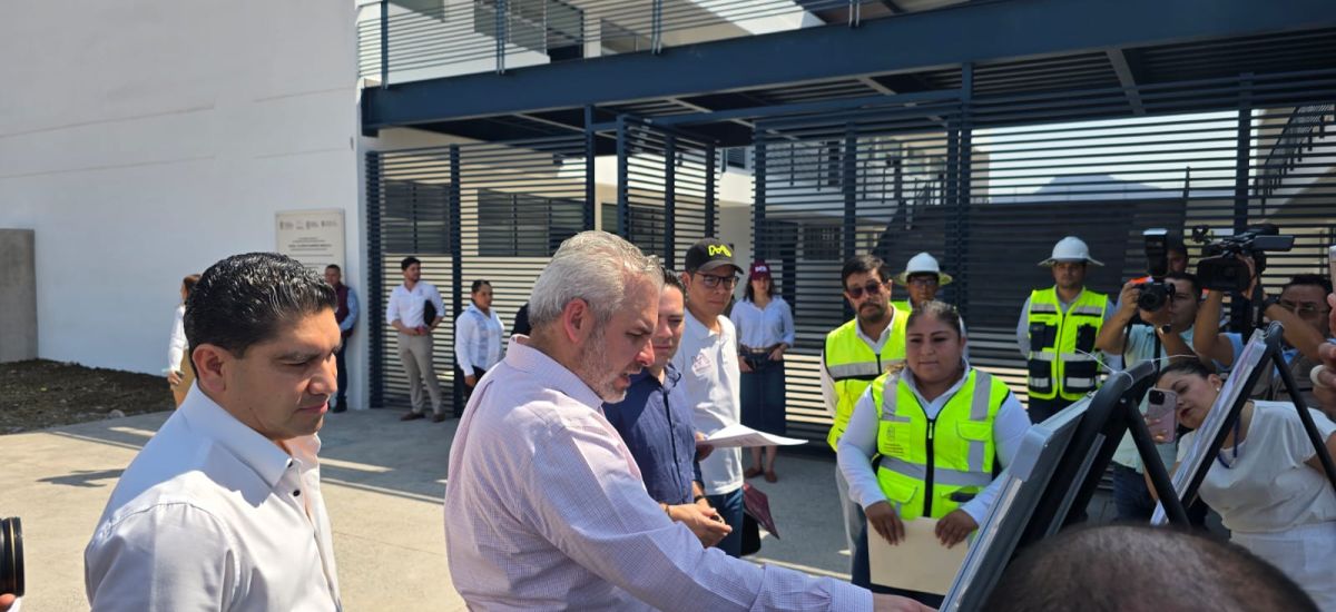 Luciernaga noticias | Avanza construcción...