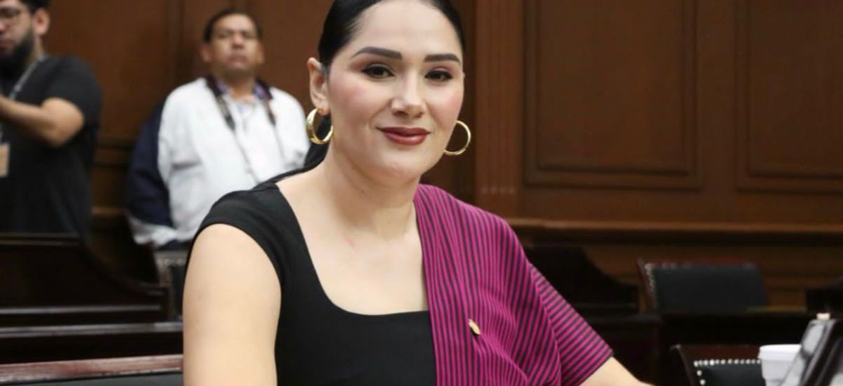 Luciernaga noticias | Diana Espinoza celeb...