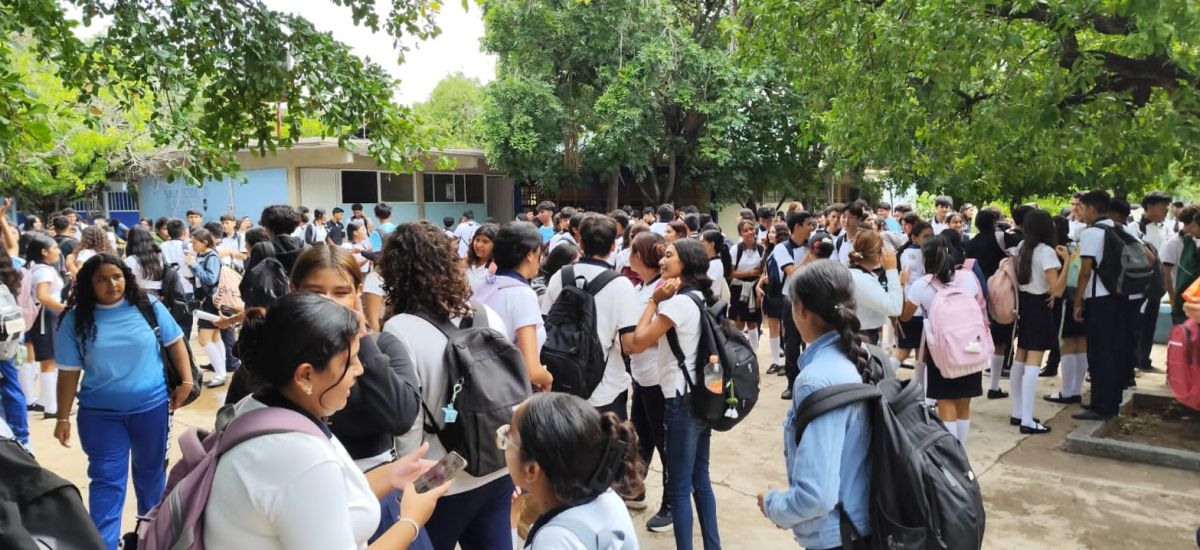 Adelantan en Bachilleres, Simulacro Nacional 2024 en...