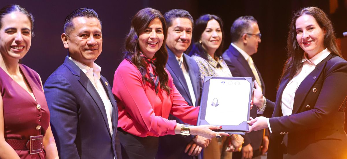 Luciernaga noticias | Gabriela Molina llam...