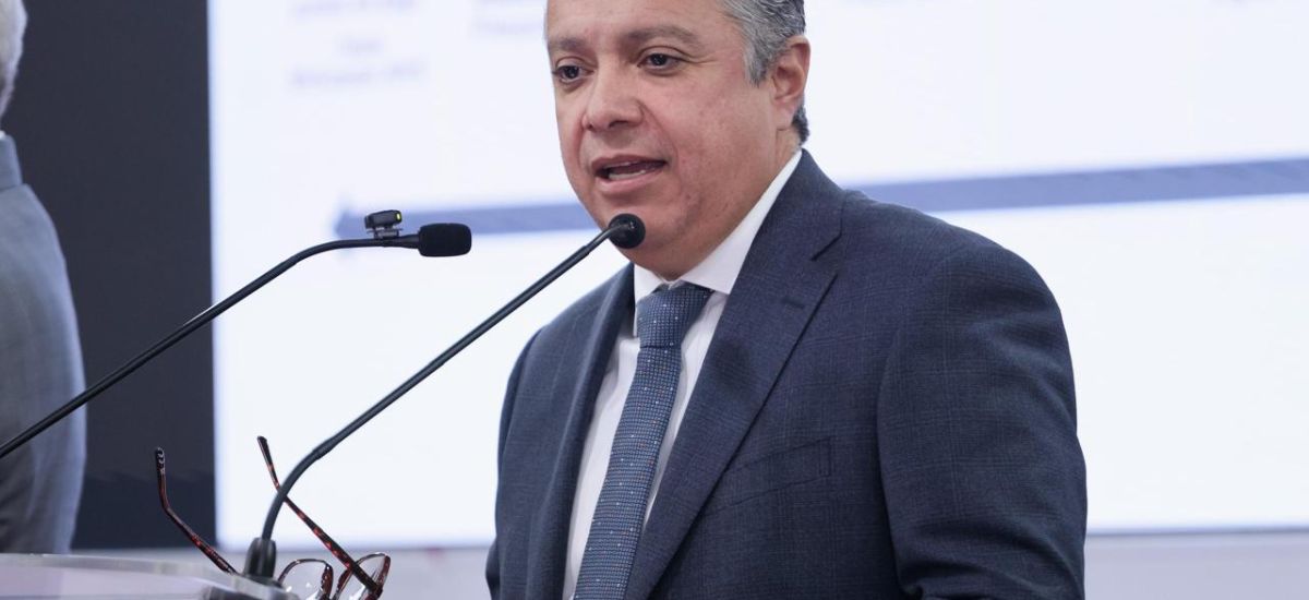 Luciernaga noticias | Trabajadores de la U...