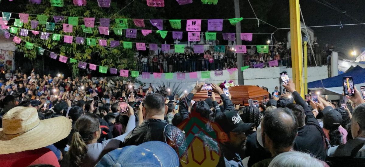 Luciernaga noticias | Despedida a Carlos M...