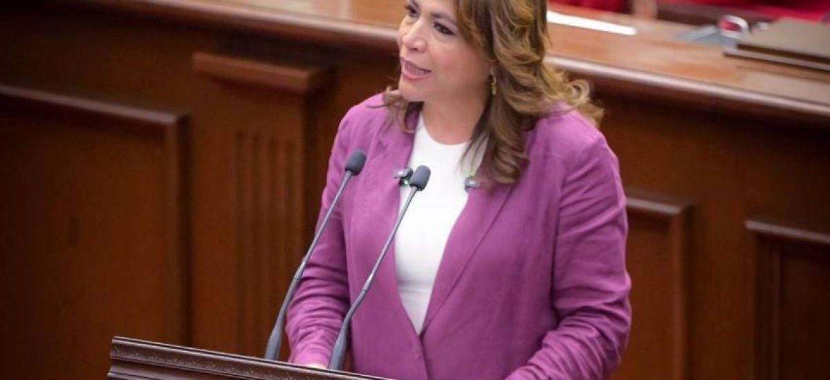 Luciernaga noticias | Fabiola Alanís impul...