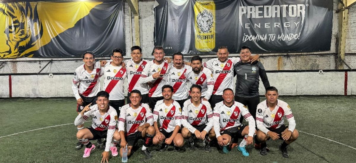 Luciernaga noticias | Y un día, Prensa Ami...