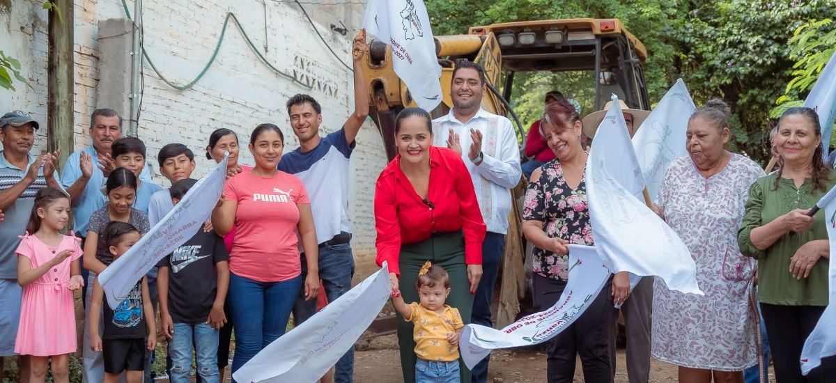 Luciernaga noticias | Inicia la pavimentac...