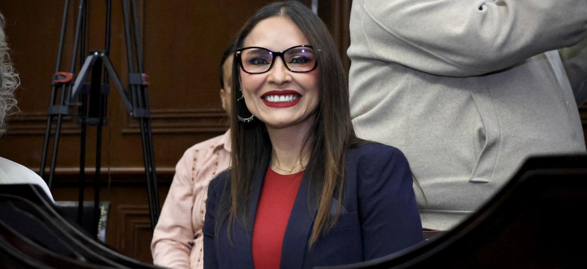 Luciernaga noticias | Nalleli Pedraza mant...