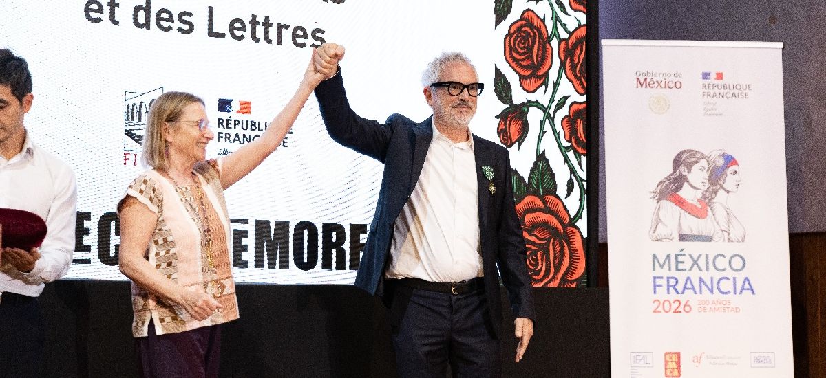 Luciernaga noticias | La embajadora de Fra...