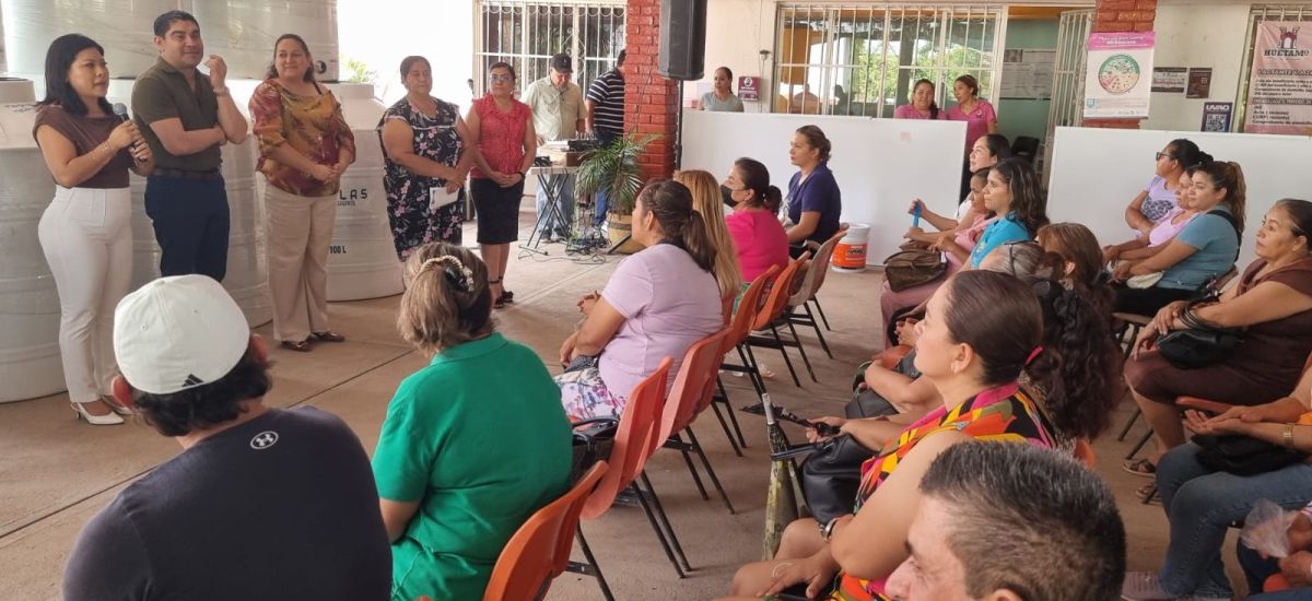 Luciernaga noticias | Pablo Varona entrega...