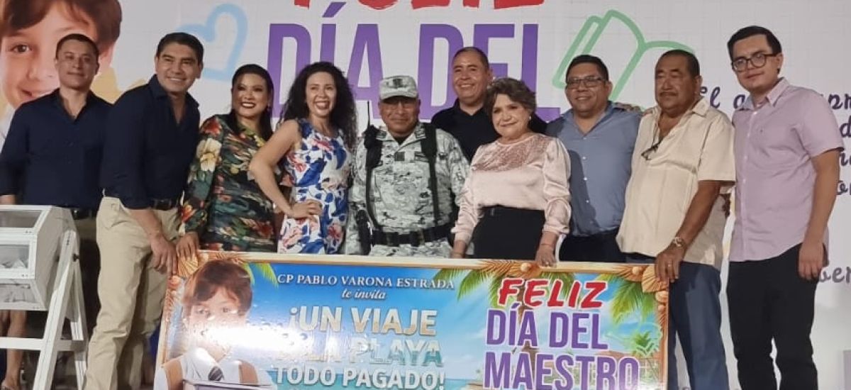 Luciernaga noticias | Huetamo reconoce a s...