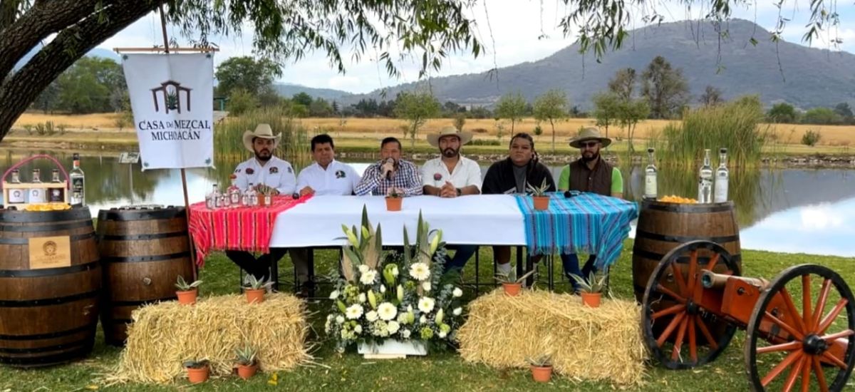 Alcalde de Acuitzio Miguel Ángel Villaseñor promueve...