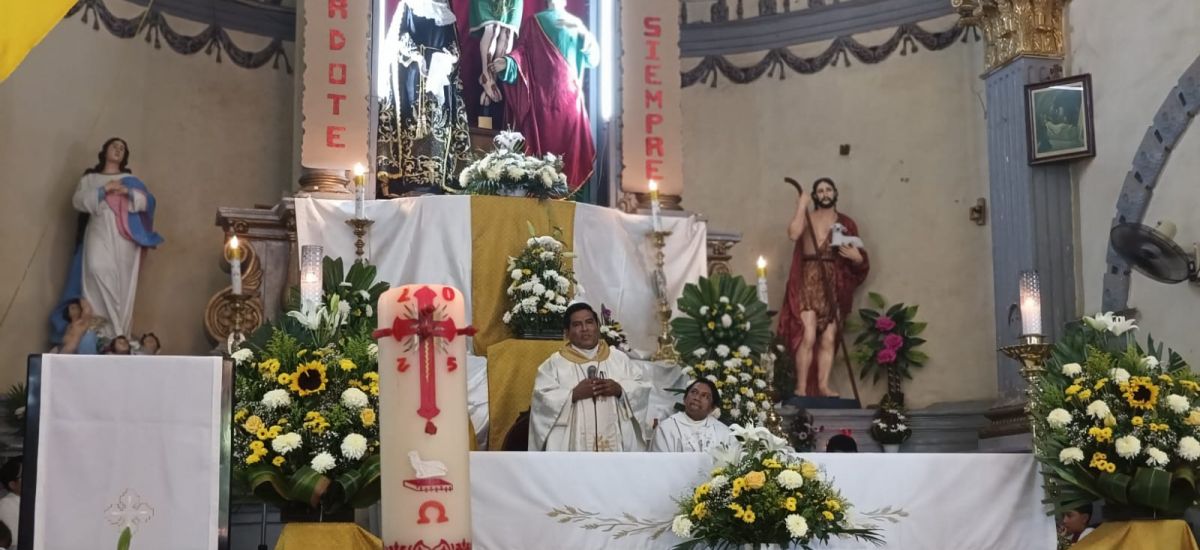 Luciernaga noticias | Huetamo celebra 17 a...