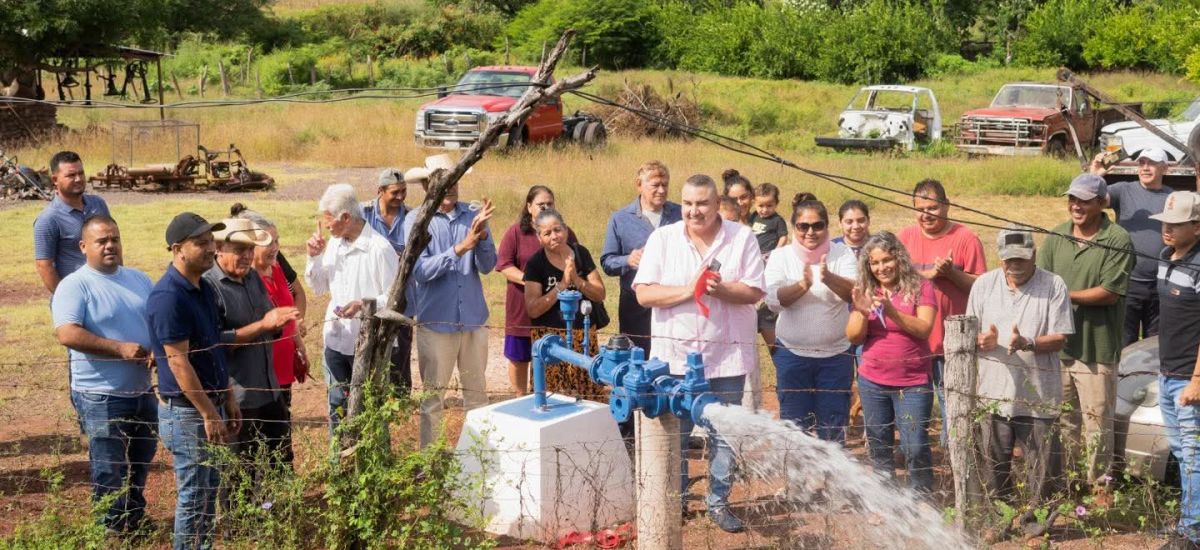Luciernaga noticias | Inauguran pozo profu...
