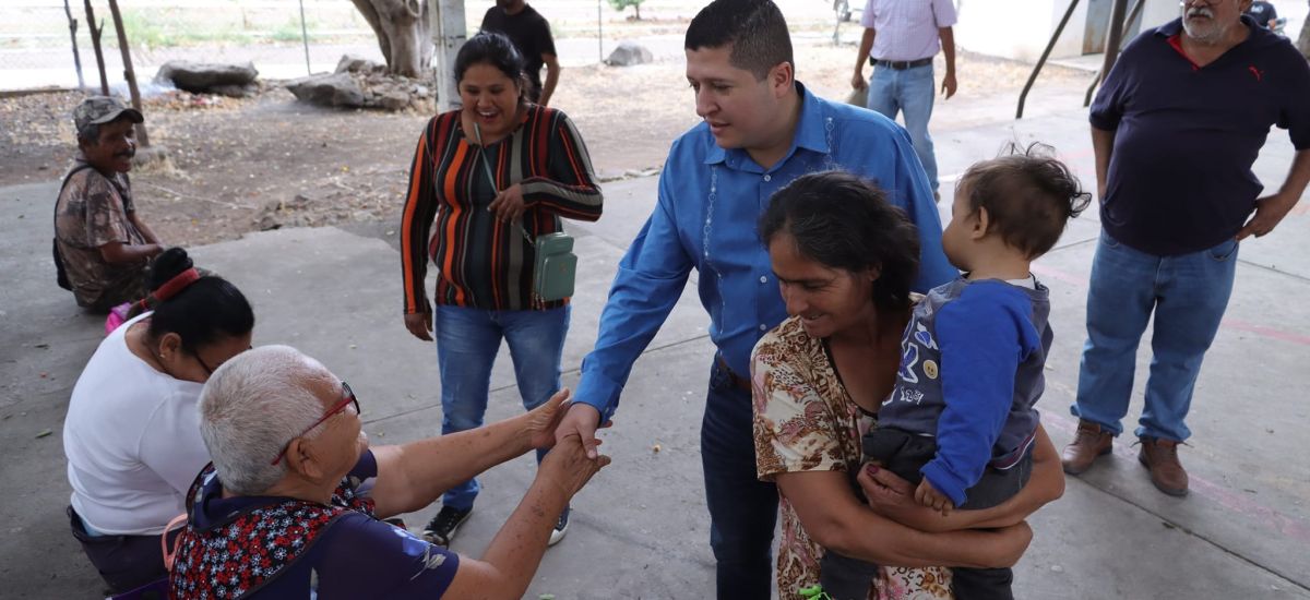 Se cumplen los compromisos en Turicato; se...