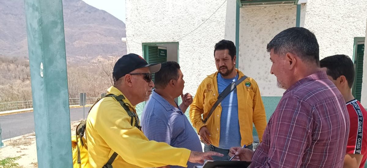 Luciernaga noticias | Brigadistas de COFOM...