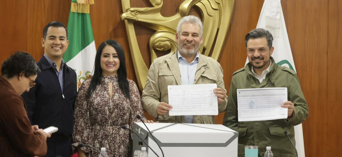 Luciernaga noticias | Entrega Bedolla al I...