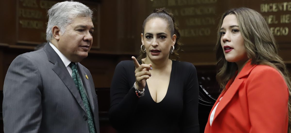 Luciernaga noticias | Sandra Arreola busca...