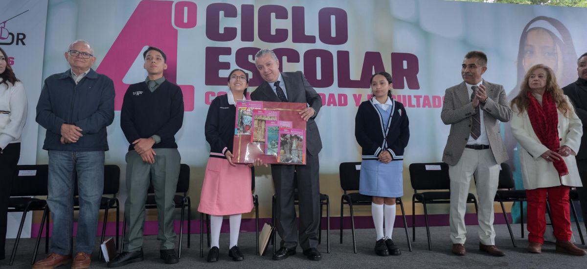 Luciernaga noticias | Ciclo escolar en sec...