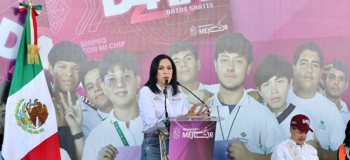 Luciernaga noticias | Felicitación al Maes...