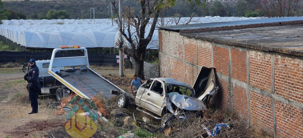 Luciernaga noticias | Camioneta vu3lca en...