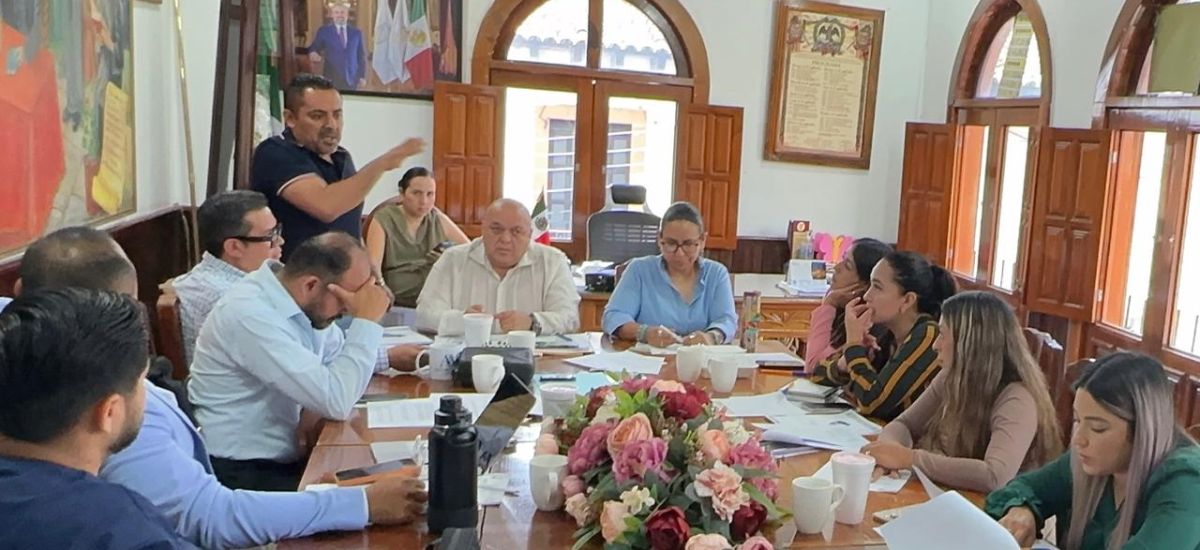 Luciernaga noticias | Yunuén Servín destac...
