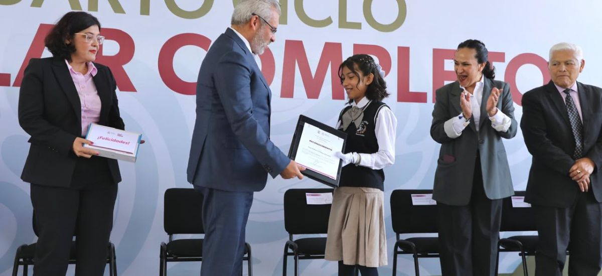 Luciernaga noticias | Becas a 848 mil alum...