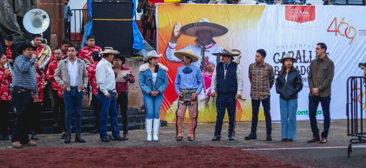 Luciernaga noticias | Con fiesta charra co...