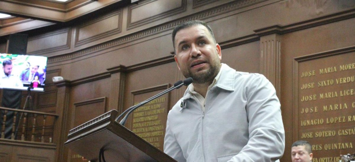 Luciernaga noticias | Plantea Reyes Galind...