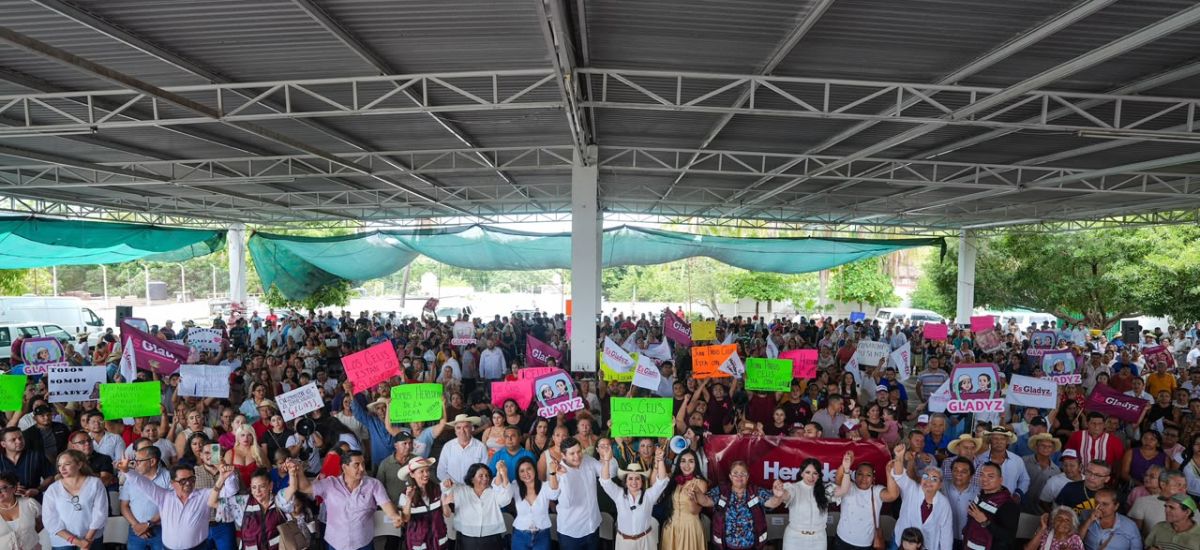 Luciernaga noticias | Gladyz Butanda impul...