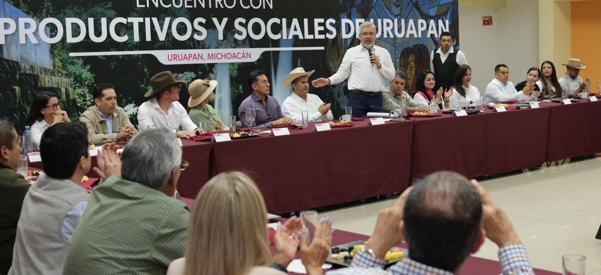 Luciernaga noticias | Bedolla y líderes pr...